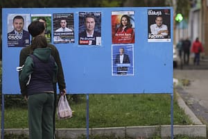 Alegerile din București, văzute prin ochii uneia dintre cele mai prestigioase agenții de presă din lume: Rezultat „semnificativ” pentru extrema-dreaptă, dar și „muniție” pentru Bolojan