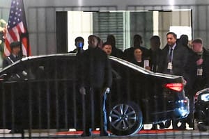 „Multe progrese”, spune SUA după cele peste cinci ore de discuții cu Ucraina. Negocierile vor fi reluate luni / Anunțul făcut de Zelenski înaintea summitului