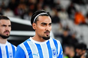 SuperLiga: Universitatea Craiova se apropie la două puncte de liderul Rapid. Dorinel Munteanu, debut cu înfrângere la Hermannstadt