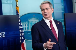 Trump încearcă de fapt să evite un conflict fierbinte, susține un ministru american / Ordinea mondială și NATO sunt în joc, transmit europenii