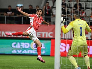 Superliga încearcă mulți jucători U21, însă experiența oferită e mică! » Unde este campionatul nostru în lume