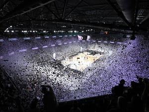 U-BT Cluj-Napoca, aproape de o mare surpriză cu Partizan Belgrad! Atmosferă incendiară creată de 10.000 de fani