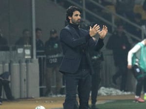 Filipe Coelho s-a abținut cu greu la finalul meciului cu AEK: ”Poate aș fi pedepsit”