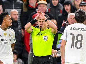 Ei sunt arbitrii aleși din România pentru 2026. FIFA a validat!