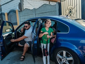 REPORTAJ. Departe de țară, o familie din Oltenia și-a făcut o viață mai bună în Belgia. „De-asta ne-am zbătut: să nu mai mergem la veceu în fundul grădinii, să avem și noi cum e în Europa”. Copiii lor vorbesc patru limbi