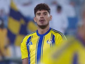Florinel Coman n-a mai răbdat! Reacția fotbalistului în meciul în care a pierdut cu ultimul loc din Qatar