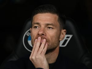 Real Madrid a bătut palma cu înlocuitorul lui Xabi Alonso! Când se poate produce ”cutremurul”