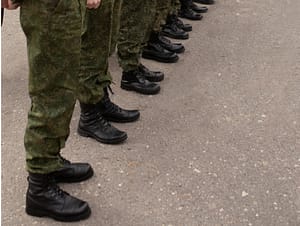 „Nu au început încorporările”! MApN, noi precizări despre așa-zisa revenire la armata obligatorie