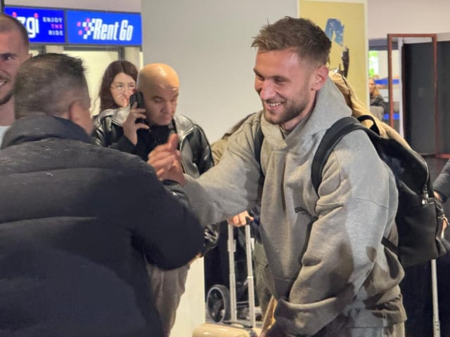 E gata: Denis Drăguș a ajuns în Antalya și semnează! Primele declarații + Poate debuta cu FC Argeș