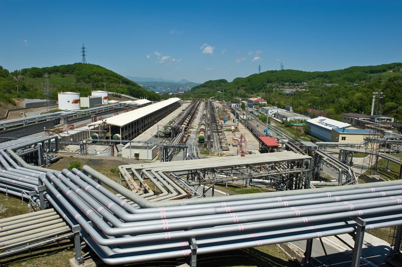 Ce impact au sancțiunile SUA asupra petrolului rusesc pentru războiul din Ucraina? Dar asupra altor țări? Răspunsul unor experți