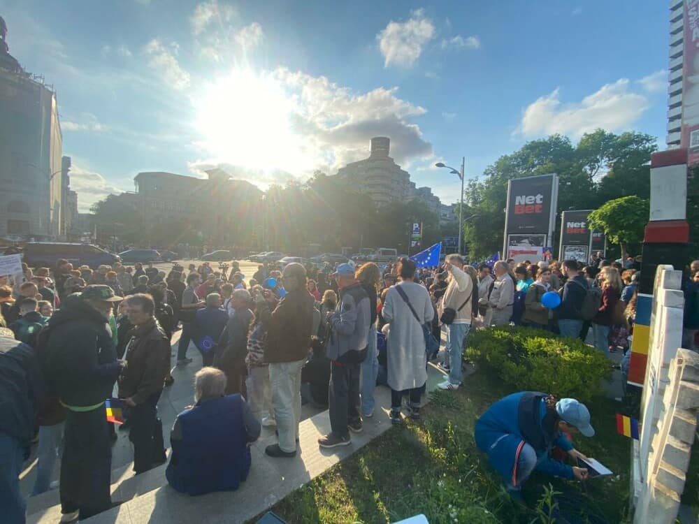 Miting proeuropean în Bucureşti, dar şi în marile oraşe ale României. ”Diaspora, nu da. România e şi a ta!”. VIDEO - Imaginea 3