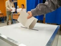 LIVE TEXT | Alegeri prezidențiale 2025, turul 2, în diaspora. Prezența la vot la ora 09.00, mai mare decât în primul tur