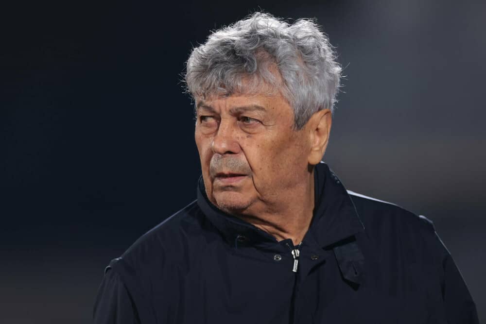 Mircea Lucescu împlineşte 80 de ani. Detalii neștiute despre viața antrenorului. GALERIE FOTO - Imaginea 6