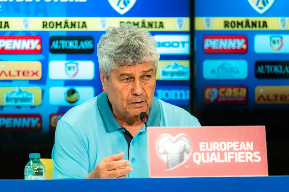 Mircea Lucescu împlineşte 80 de ani. Detalii neștiute despre viața antrenorului. GALERIE FOTO - Imaginea 10