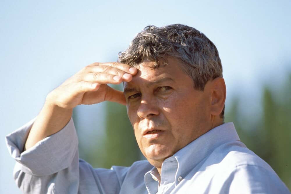 Mircea Lucescu împlineşte 80 de ani. Detalii neștiute despre viața antrenorului. GALERIE FOTO - Imaginea 15