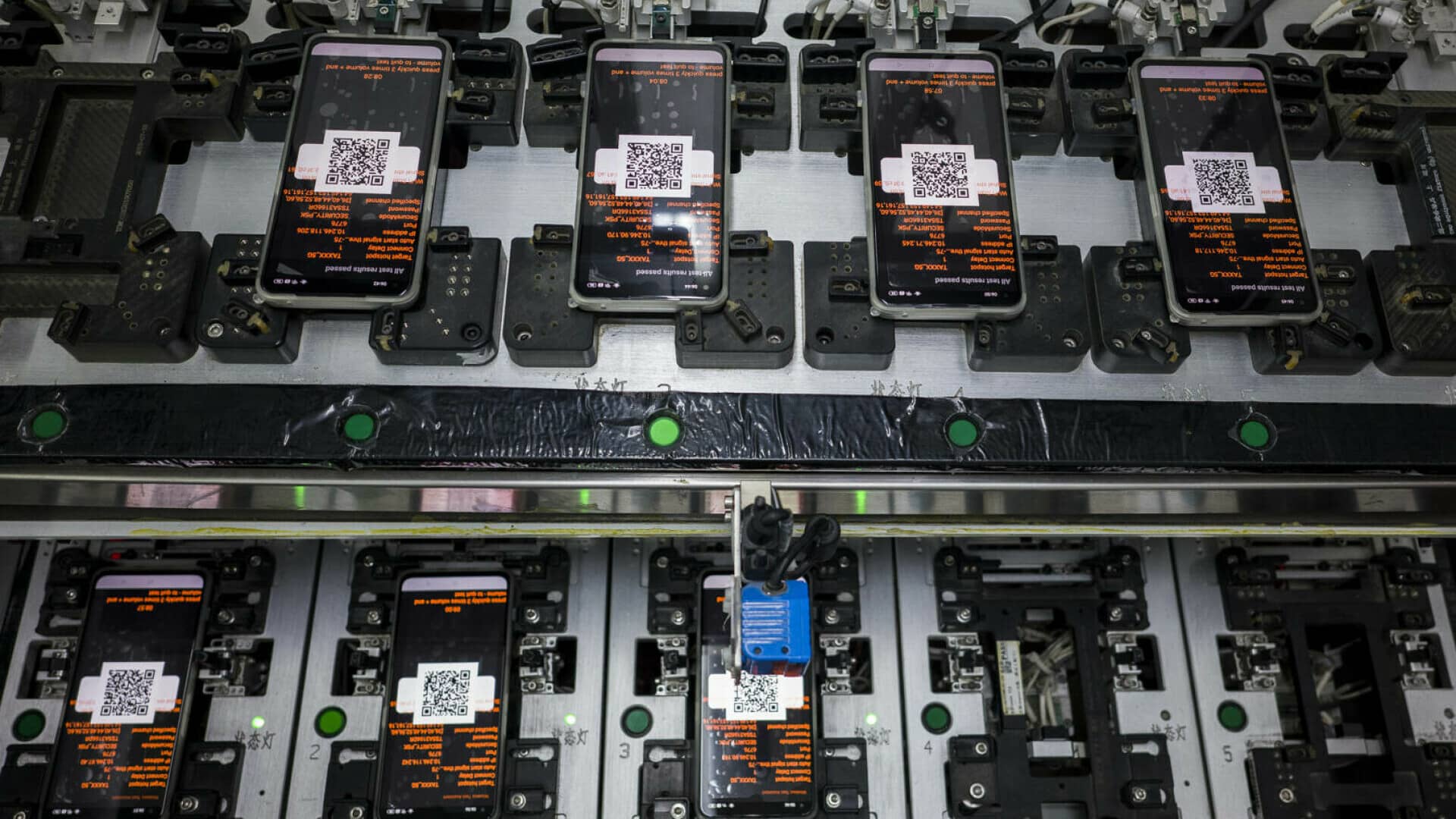 telefoane productie india