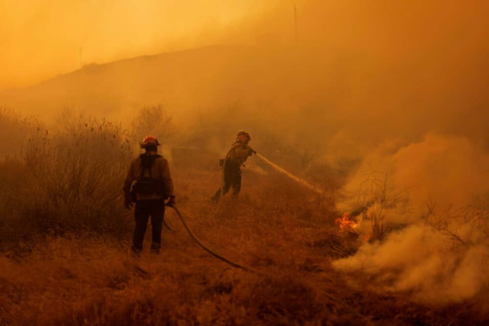 MAE, atenţionare de călătorie pentru SUA. Mai multe zone au fost evacuate după un incendiu violent. GALERIE FOTO & VIDEO - Imaginea 16