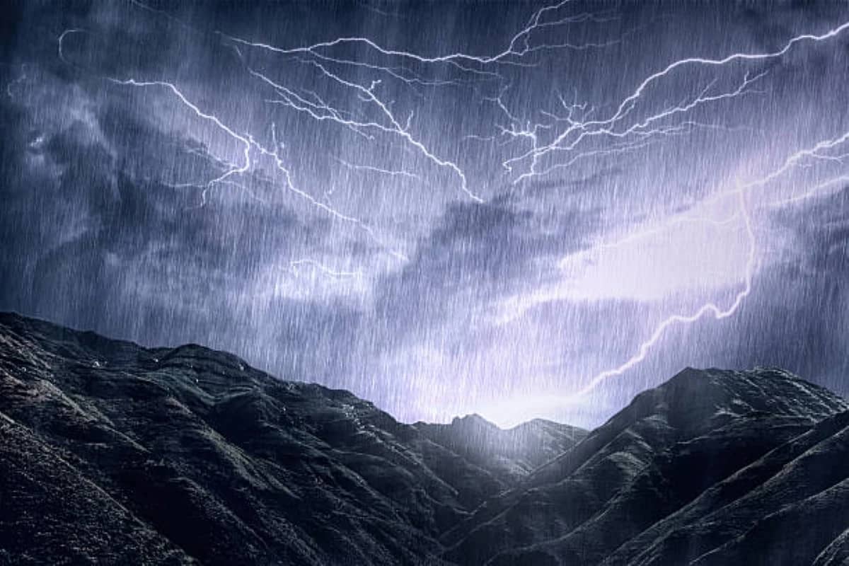  Sunt anunțate furtuni. FOTO iStock
