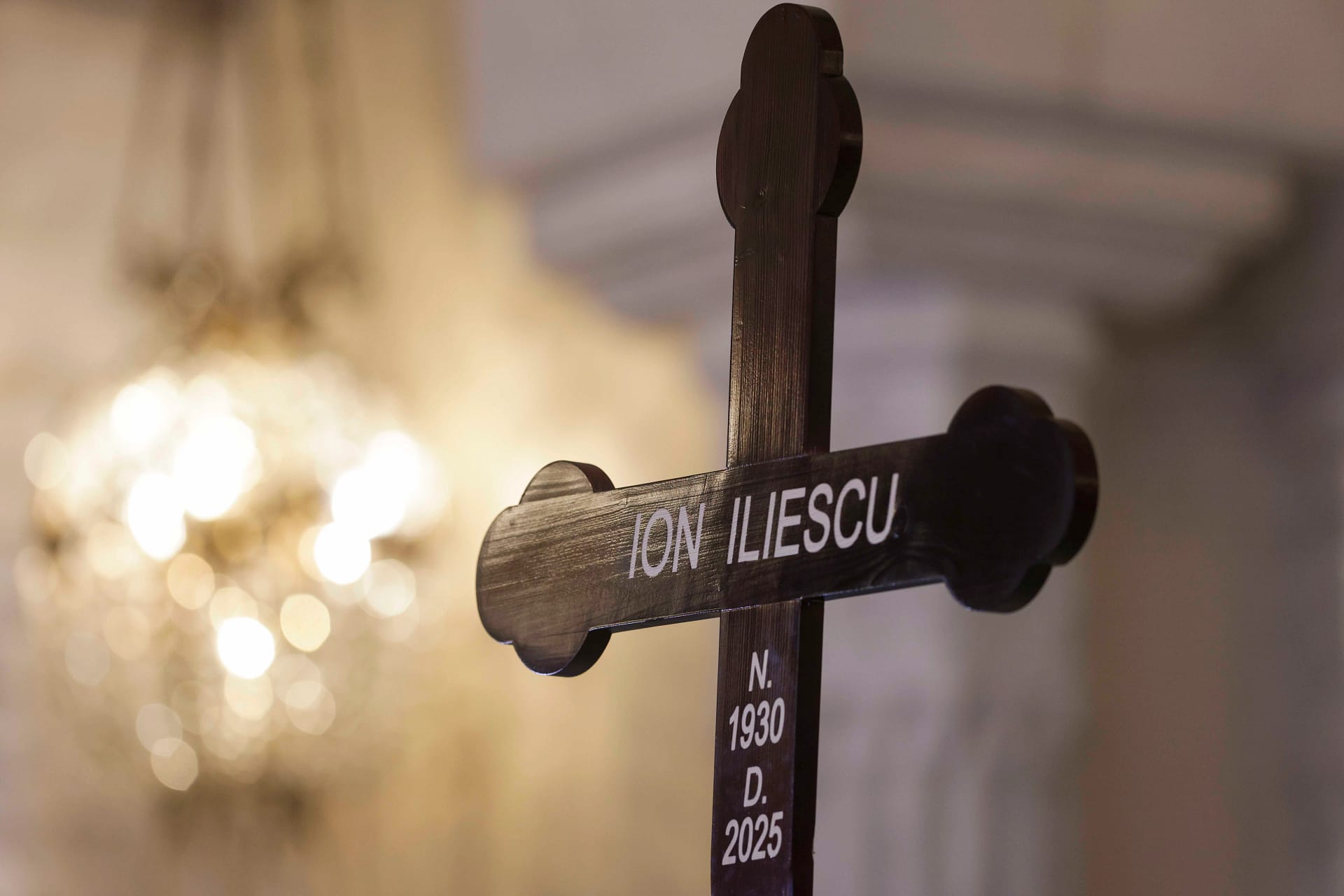 Iliescu a avut o relație complexă cu propria credință. FOTO: Inquam Photos / Octav Ganea