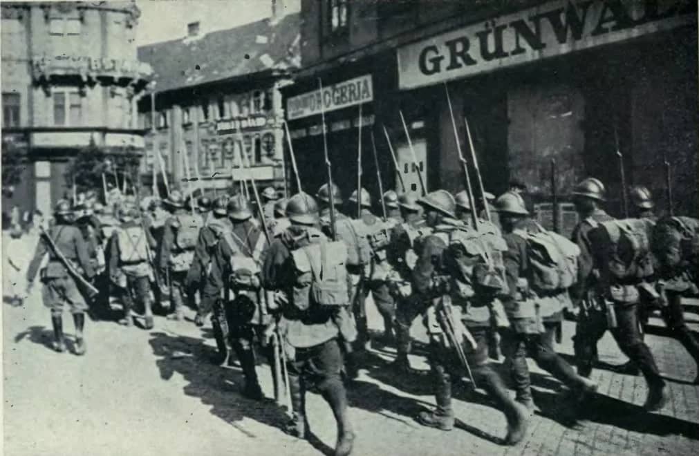 Trupe românești în Budapesta FOTO wikipedia