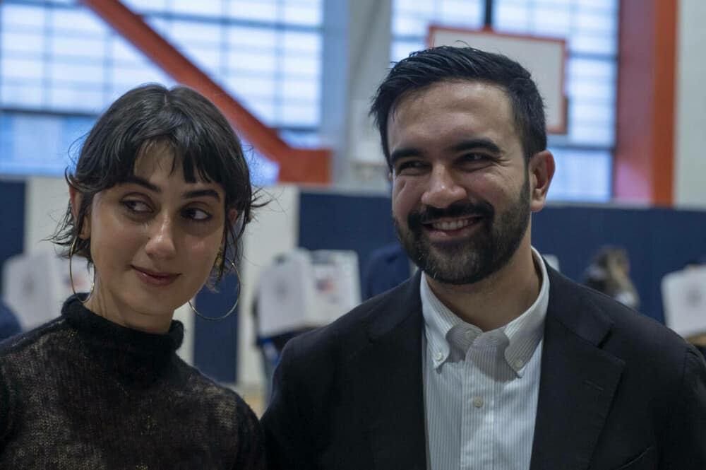 Cu ce se ocupă Rama Duwaji, soția primarului New York-ului Zohran Mamdani. I se mai spune &bdquo;Prințesa Diana a zilelor noastre&rdquo; - Imaginea 11