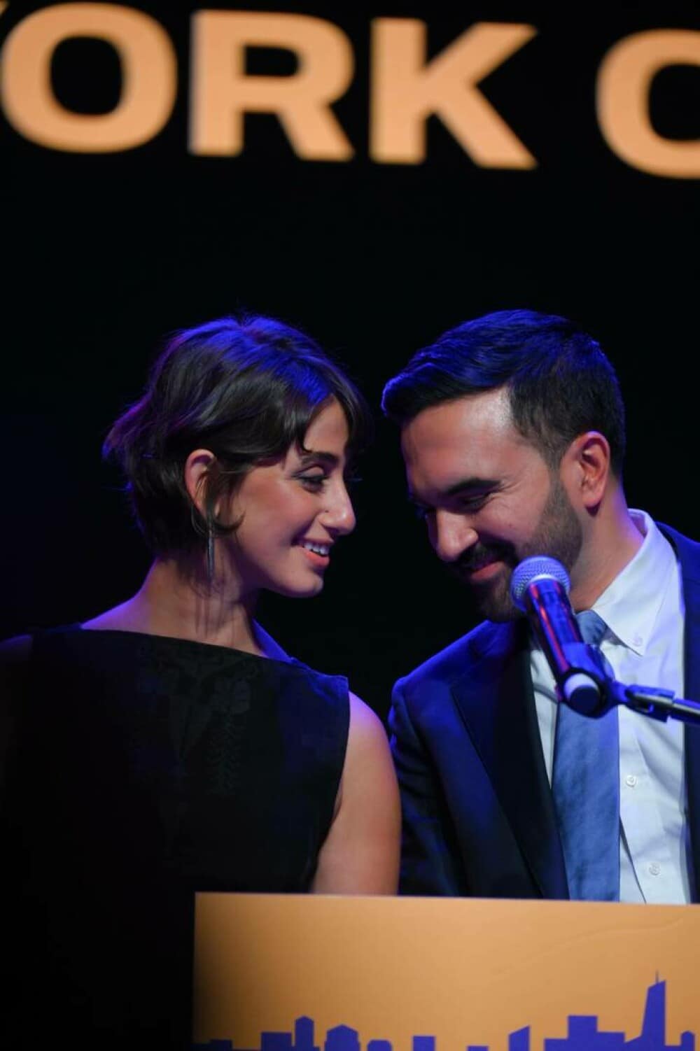 Cu ce se ocupă Rama Duwaji, soția primarului New York-ului Zohran Mamdani. I se mai spune &bdquo;Prințesa Diana a zilelor noastre&rdquo; - Imaginea 13