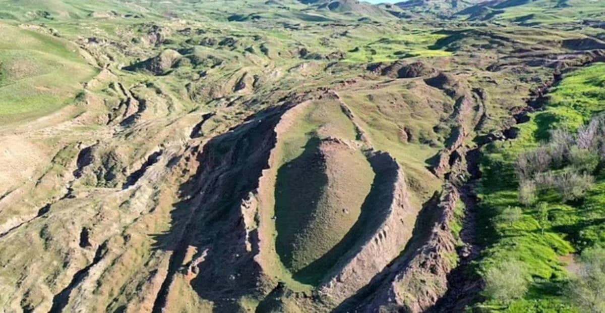 Formațiunea Durupınar unde se crede că se află Arca lui Noe/FOTO:X