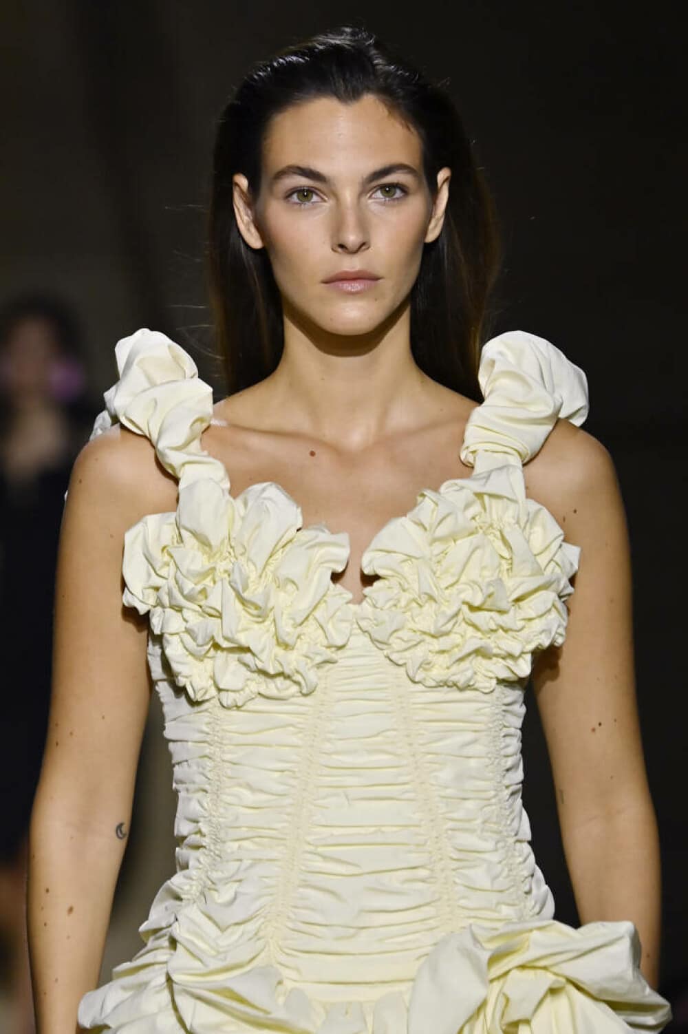 Femeia pentru care DiCaprio a spus „adio” limitei de vârstă. Cum arată modelul care i-a anulat faimoasa teorie. GALERIE FOTO - Imaginea 14